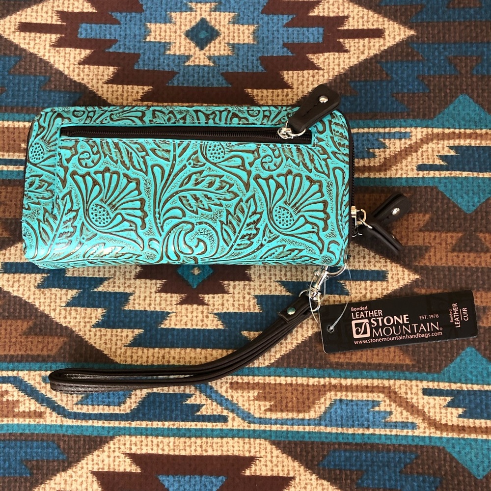 SALE  Stone Mountain Wallet/Wristlet- NWT - Picture 3 of 16